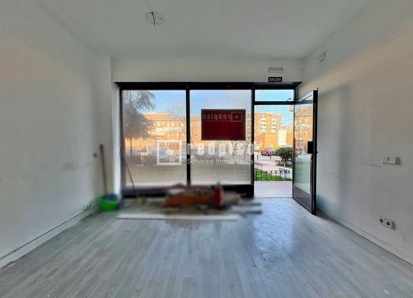 Immeuble residentiel dans Alcorcón, Madrid à vendre - Photo intérieure – Image 2 sur 2