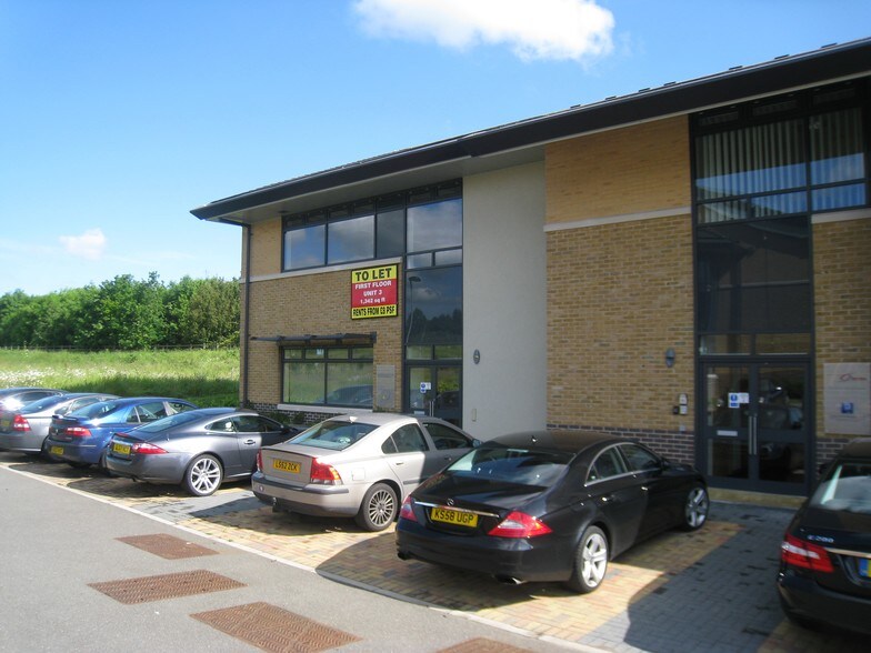 Conqueror Ct, Sittingbourne à vendre - Photo principale – Image 1 sur 4