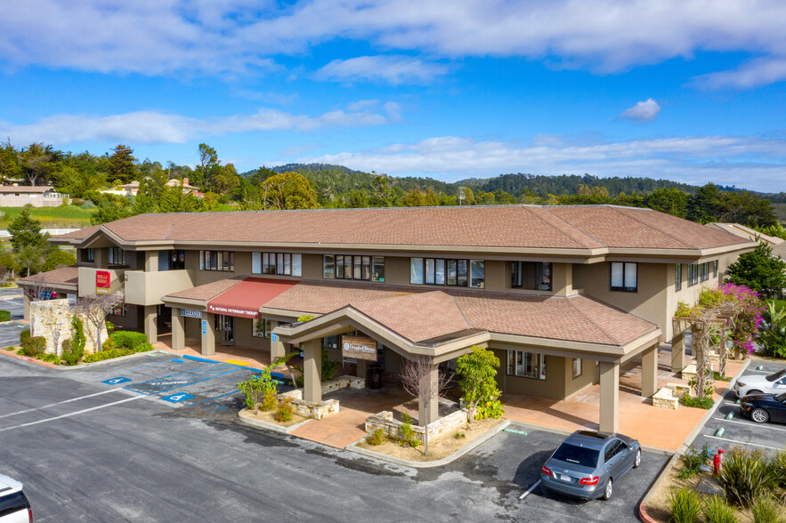 26135 Carmel Rancho Blvd, Carmel, CA à louer - Photo de l’immeuble – Image 1 sur 4