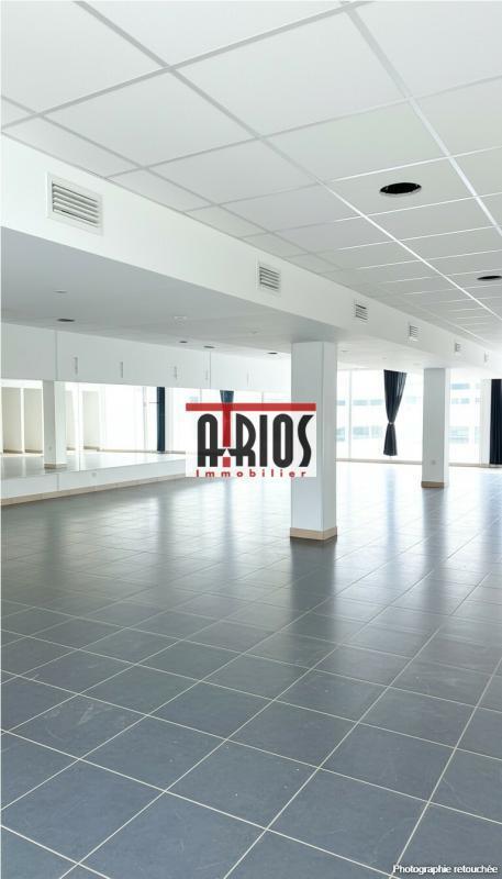 Plus de détails pour Local commercial à vendre