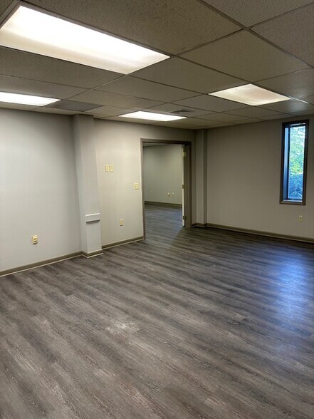 14 Stover Dr, Carlisle, PA à louer - Photo de l’immeuble – Image 3 sur 4