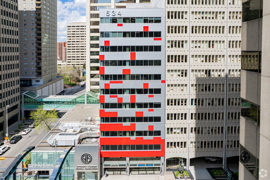 634 6th Ave SW, Calgary, AB à vendre - Photo de l’immeuble – Image 3 sur 21