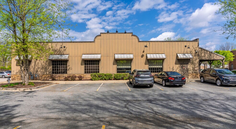 5580 Windward Pky, Alpharetta, GA à vendre - Photo de l’immeuble – Image 2 sur 5