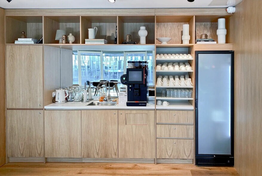 594 Avenue Willy Brandt, Lille à louer - Photo de l’immeuble – Image 2 sur 34