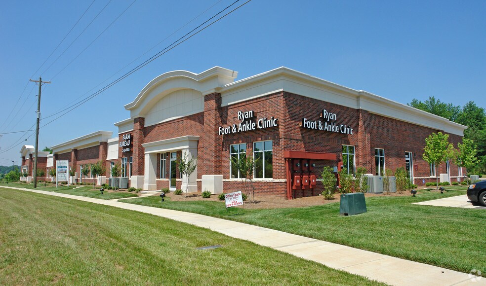 3800-3840 Highway 49 S, Harrisburg, NC à vendre - Photo principale – Image 1 sur 1