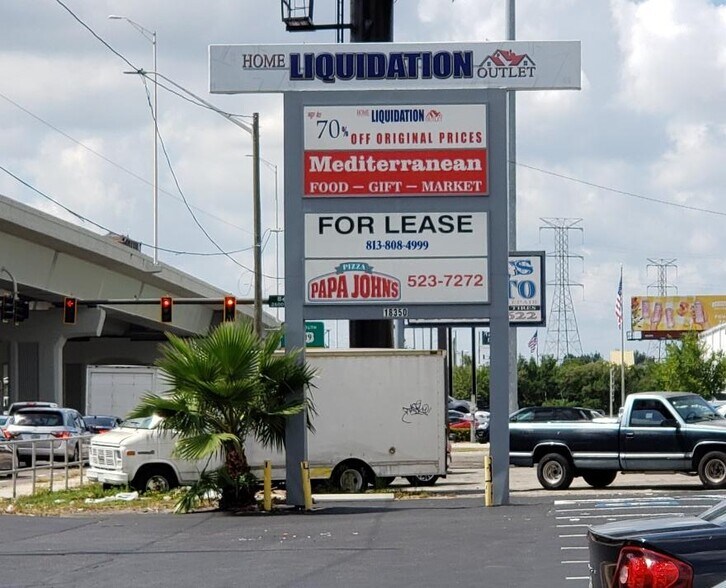 18350 US Highway 19, Clearwater, FL à louer - Photo de l’immeuble – Image 3 sur 4