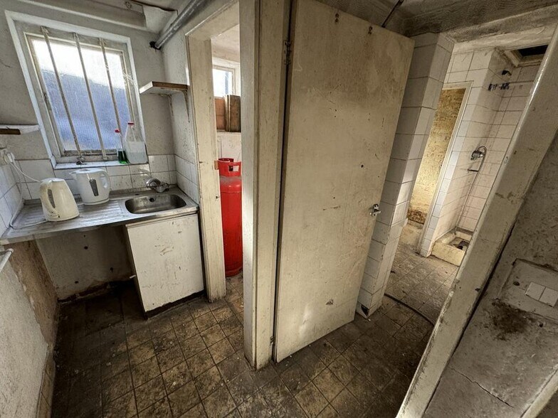 Rushey Ln, Birmingham à louer - Photo de l’immeuble – Image 3 sur 7