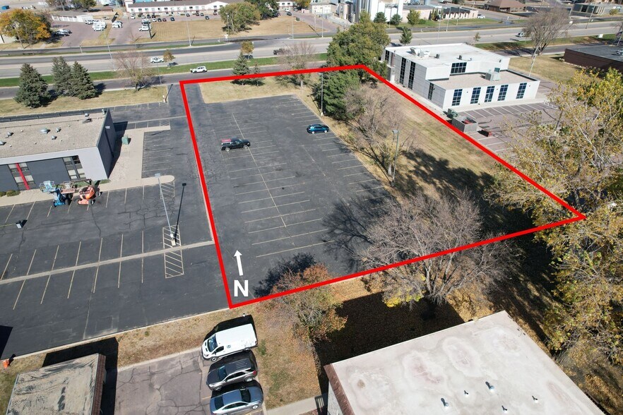 1301 W Russell St, Sioux Falls, SD à louer - Aérien – Image 2 sur 3