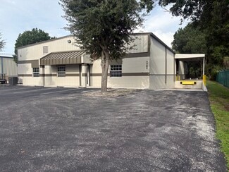 Plus de détails pour 5580 ZIP Dr, Fort Myers, FL - Industriel/Logistique à louer