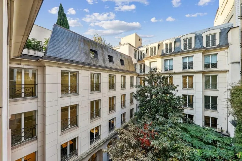 24 Rue Cambacérès, Paris à louer - Photo de l’immeuble – Image 3 sur 19