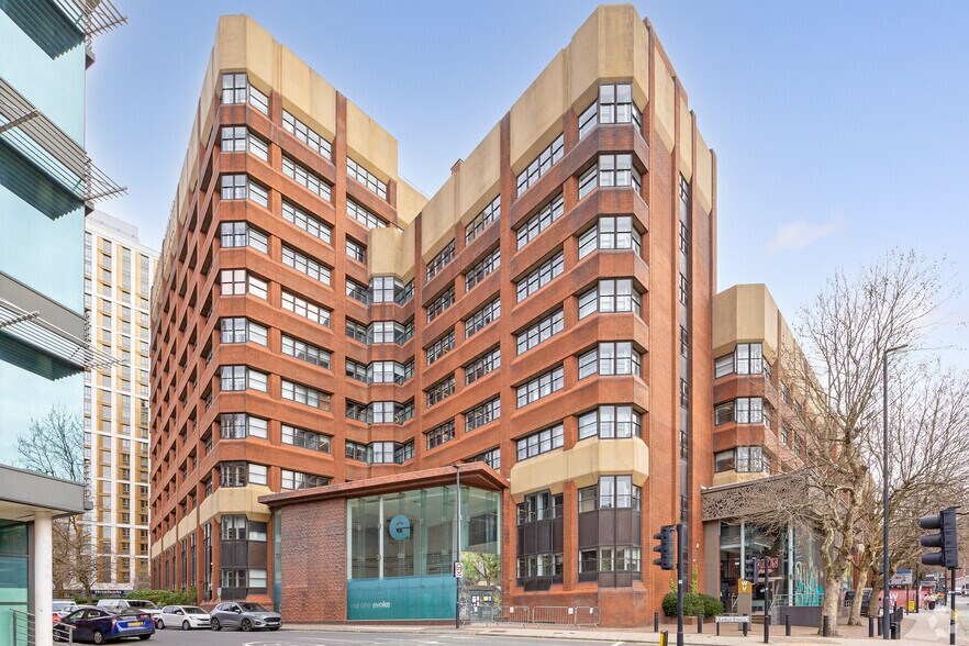 Wellington St, Leeds à louer - Photo principale – Image 1 sur 25