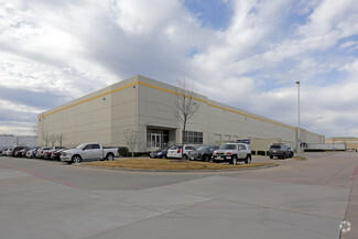 Plus de détails pour 701 Eight Twenty Blvd, Fort Worth, TX - Industriel/Logistique à louer