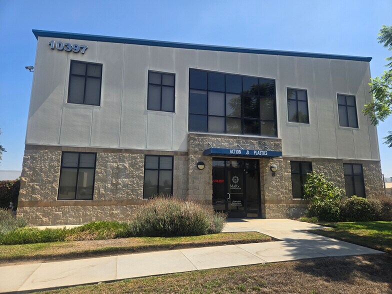 10409 Alder Ave, Bloomington, CA à vendre - Photo de l’immeuble – Image 2 sur 26