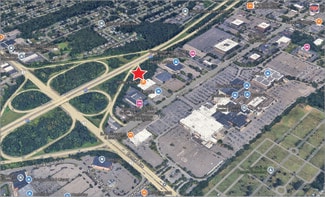 Plus de détails pour 12A Wolf Rd, Colonie, NY - Terrain à louer