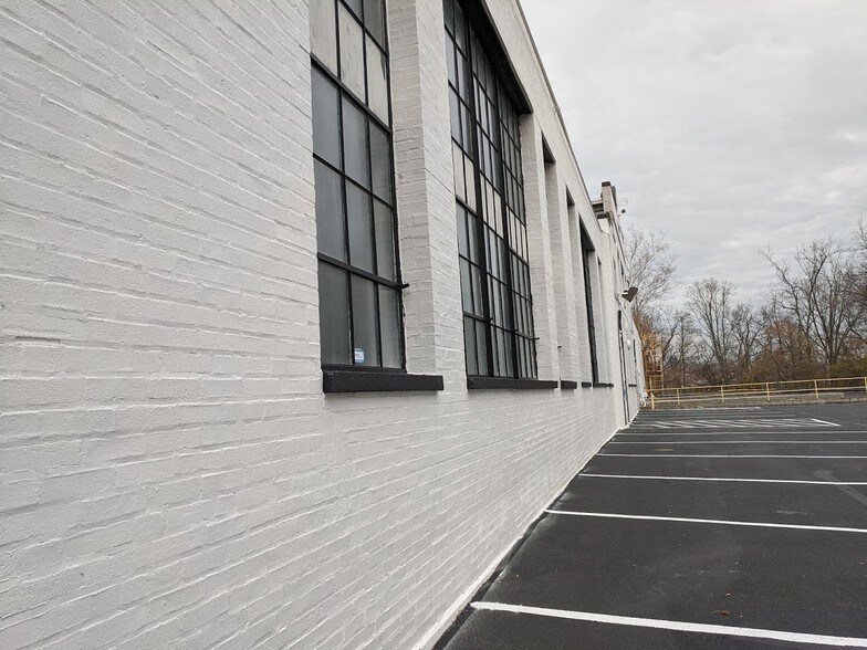 1210 Stanbridge St, Norristown, PA à louer - Photo de l’immeuble – Image 3 sur 13