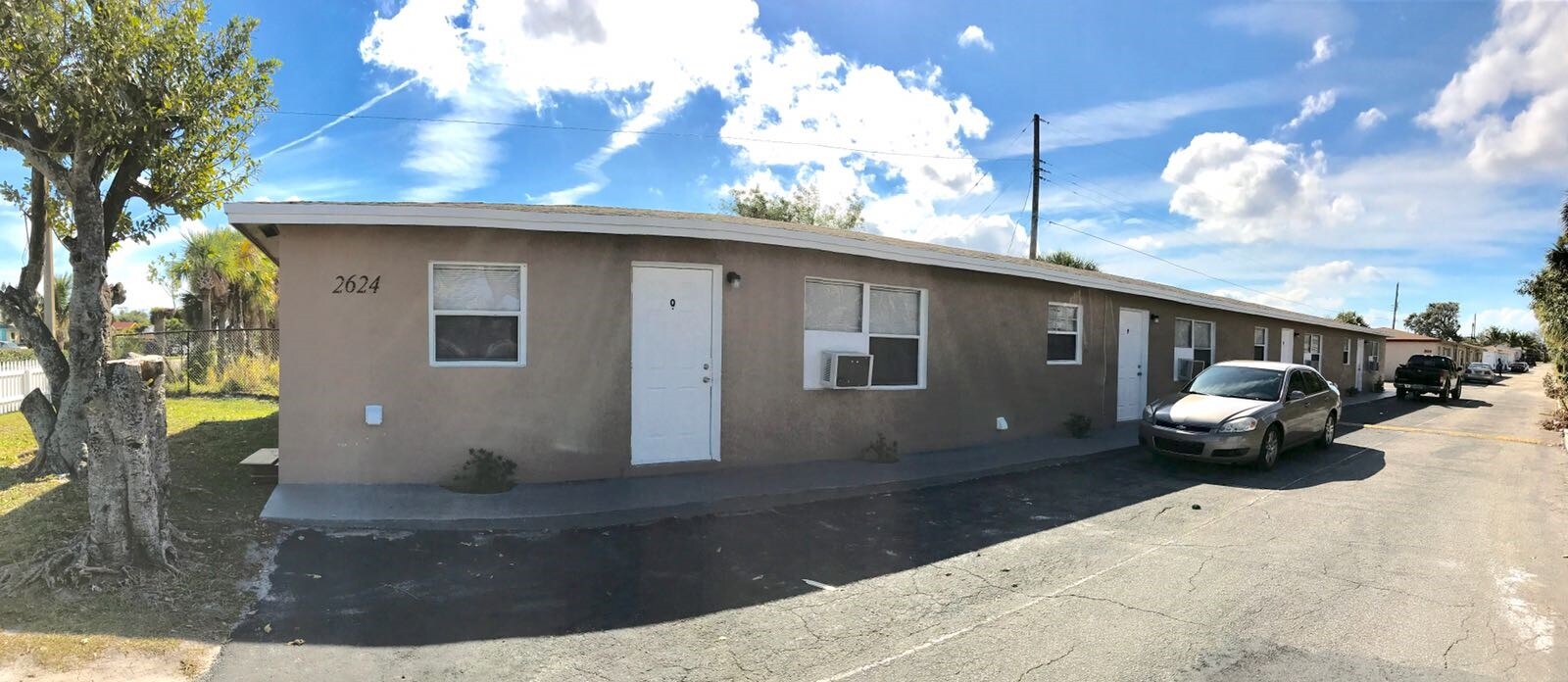 2624 Avenue S, Riviera Beach, FL à vendre Photo principale– Image 1 sur 2