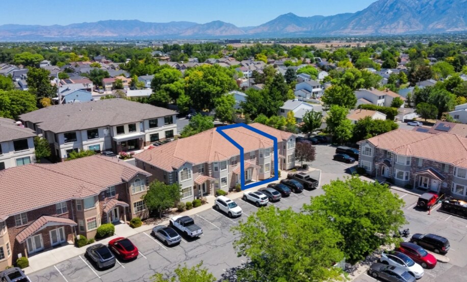 8823 S Redwood Rd, West Jordan, UT à vendre - Photo de l’immeuble – Image 3 sur 9