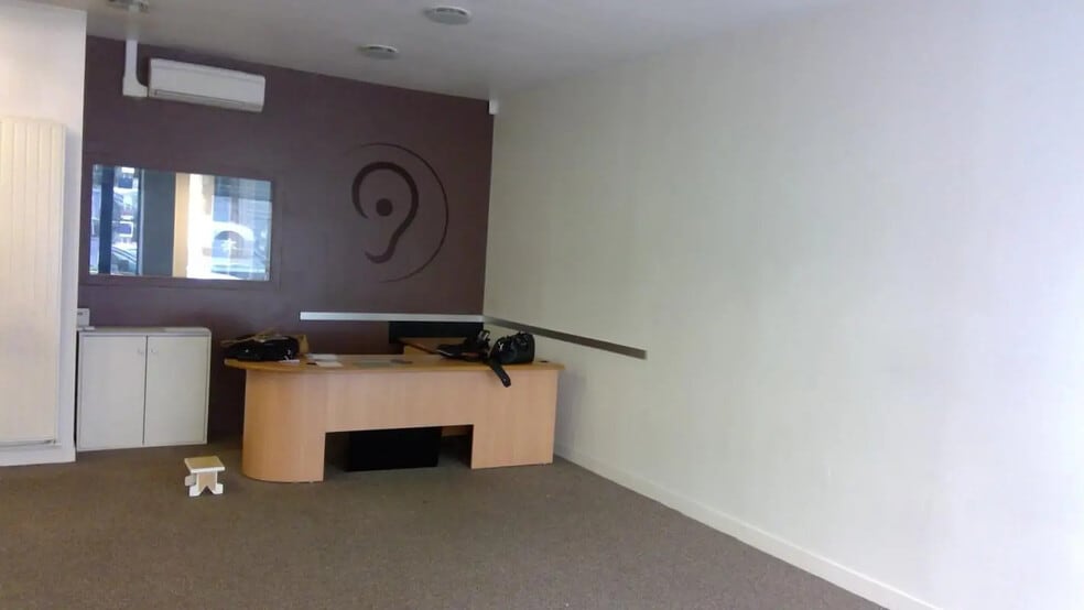 Local commercial dans Saint-Étienne à louer - Photo intérieure – Image 3 sur 5