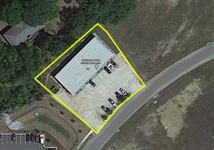 600-606 Oak Mountain Commons Ln, Pelham, AL - VUE AÉRIENNE  vue de carte - Image1