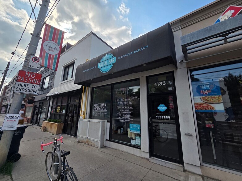 1133 Queen St E, Toronto, ON à louer - Photo de l’immeuble – Image 1 sur 17