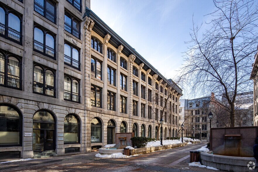 85 Rue Saint-Paul W, Montréal, QC à louer - Photo de l’immeuble – Image 2 sur 26