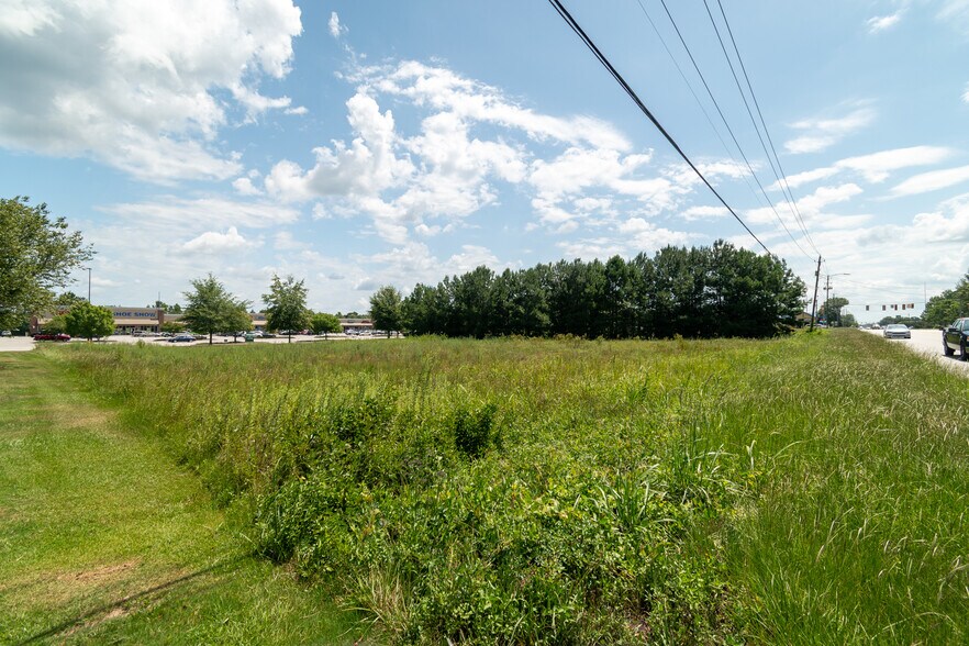 1000 Chesterfield Hwy, Cheraw, SC à vendre - Photo principale – Image 2 sur 25