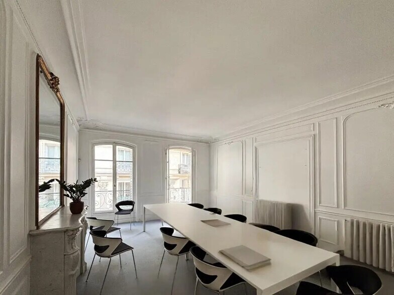 Bureau dans Paris à louer - Photo de l’immeuble – Image 2 sur 7