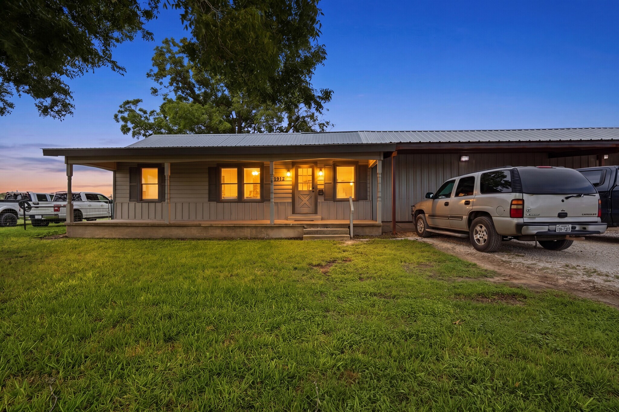 1512 Posey Rd, San Marcos, TX à vendre Photo de l’immeuble– Image 1 sur 25