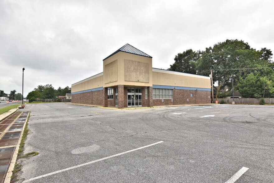 701 Atlanta Rd, Seaford, DE à louer - Photo de l’immeuble – Image 3 sur 63