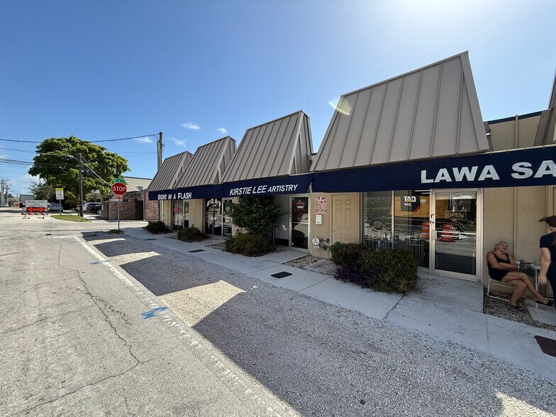 1015-1019 SE 17th St, Fort Lauderdale, FL à louer - Photo de l’immeuble – Image 3 sur 16