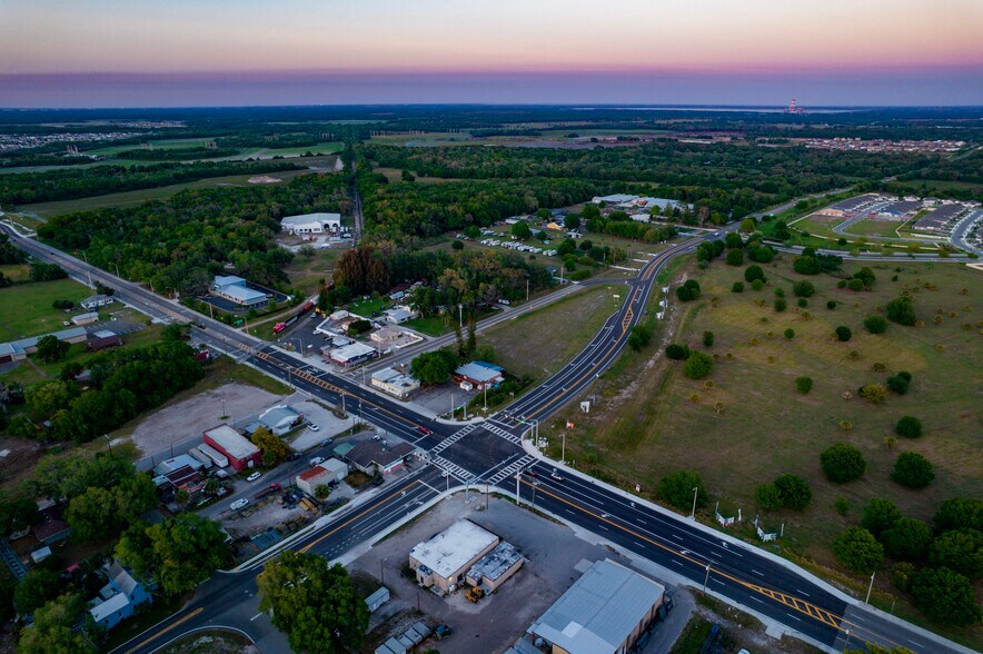 12323 FL-62, Parrish, FL à louer - Photo de l’immeuble – Image 3 sur 3