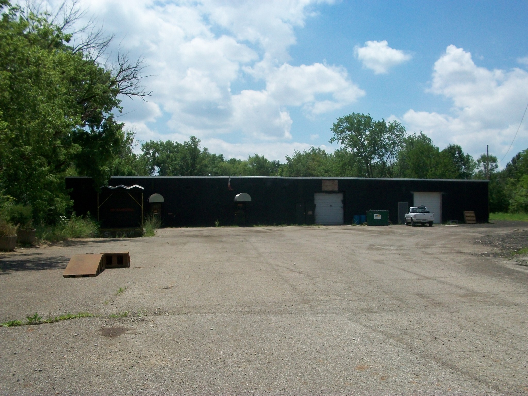 1945 Jackson Rd, Columbus, OH à vendre Photo principale– Image 1 sur 6