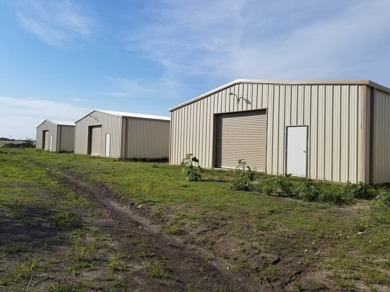 9668 CR 147, Kaufman, TX à louer - Photo principale – Image 2 sur 2