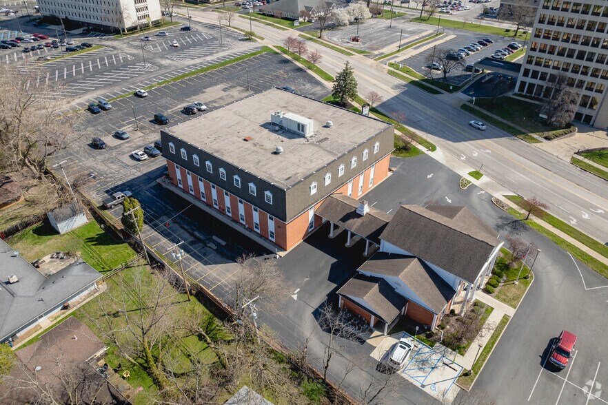 3131 Executive Pky, Toledo, OH à louer - Aérien – Image 2 sur 8