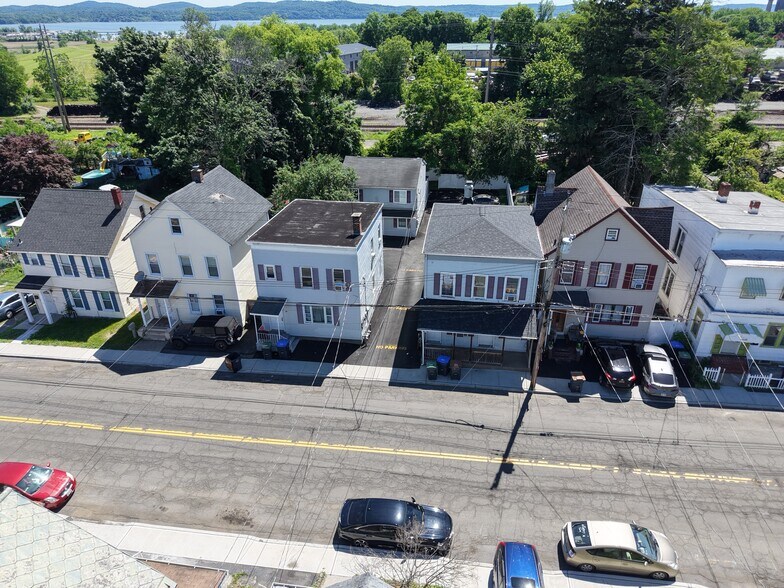 68-72 Benson st, West Haverstraw, NY à vendre - Photo de l’immeuble – Image 2 sur 7