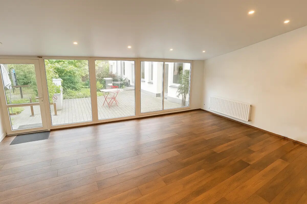 Bureau dans Boulogne-Billancourt à vendre Photo de l’immeuble– Image 1 sur 6