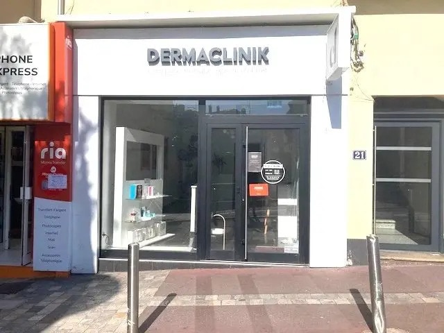21 Rue Maréchal Joffre, Cannes à louer - Photo de l’immeuble – Image 2 sur 6