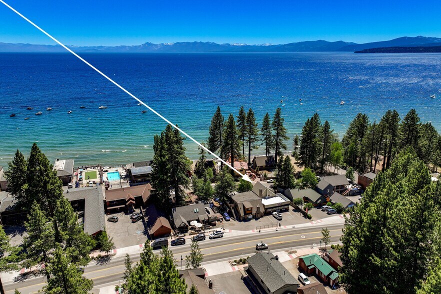 8106 N Lake Blvd, Kings Beach, CA à vendre - Photo de l’immeuble – Image 1 sur 47