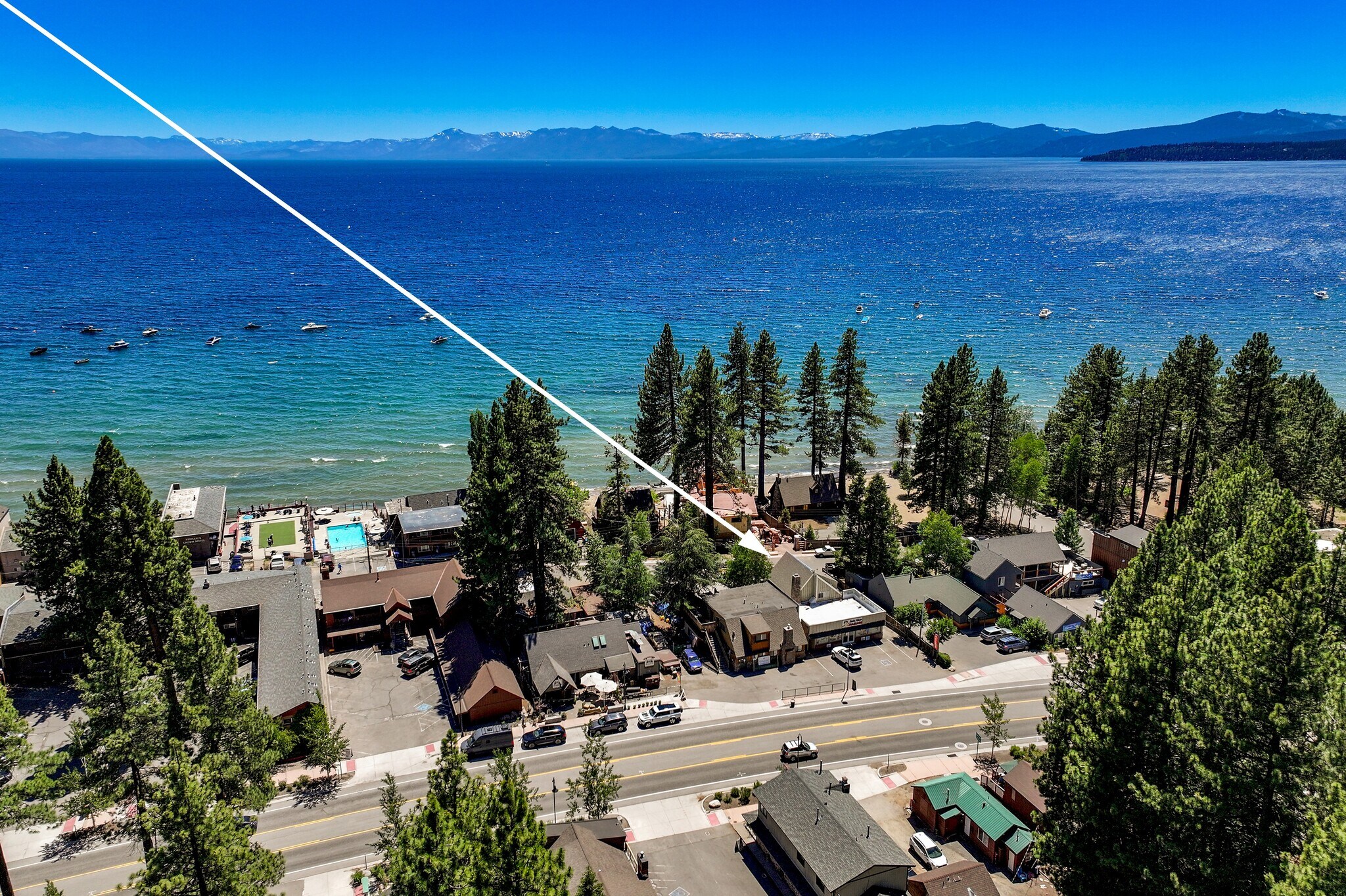 8106 N Lake Blvd, Kings Beach, CA à vendre Photo de l’immeuble– Image 1 sur 48