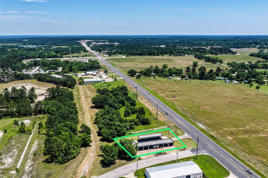1902 American Legion dr, Huntsville, TX à vendre - Photo de l’immeuble – Image 2 sur 44