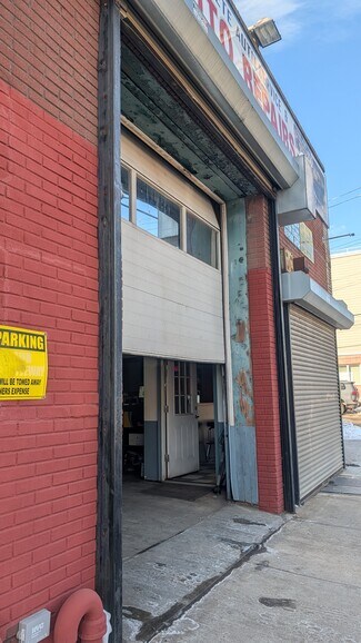 Plus de détails pour 1960 Richmond Ter, Staten Island, NY - Local commercial à louer