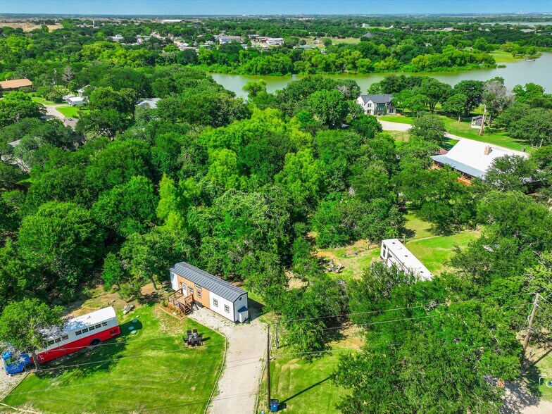 16064 Mulberry Dr, Little Elm, TX à vendre - Photo de l’immeuble – Image 2 sur 47