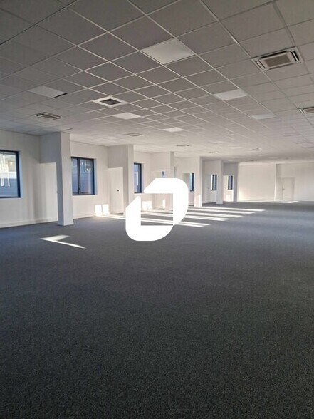 Bureau dans Argenteuil à louer - Photo intérieure – Image 1 sur 18