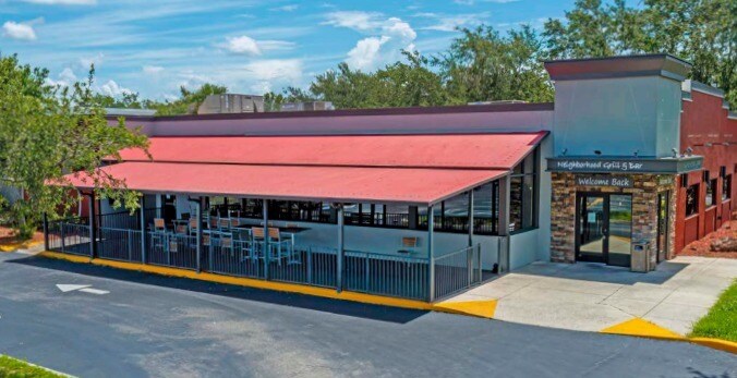 3255 University Pky, Sarasota, FL à louer - Photo de l’immeuble – Image 2 sur 8
