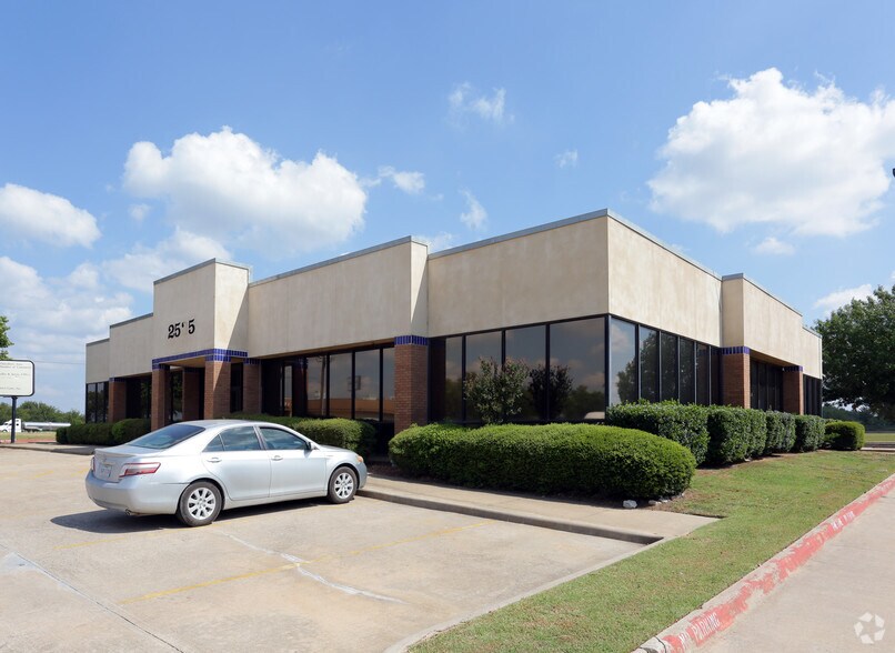 2520 E Highway 82, Whitesboro, TX à louer - Photo principale – Image 2 sur 3