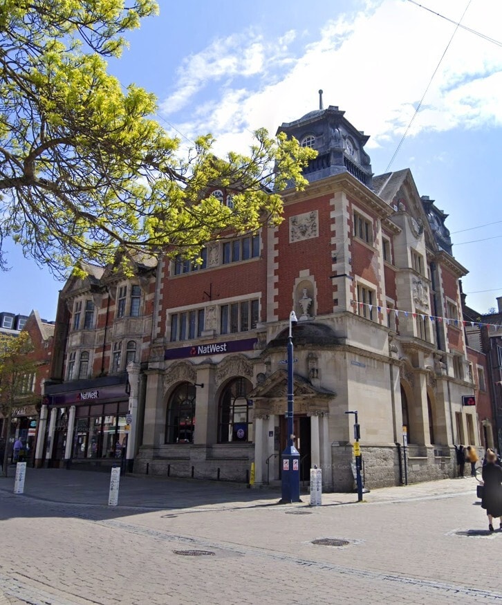 30 Kings Street, Gravesend à louer Photo principale– Image 1 sur 4