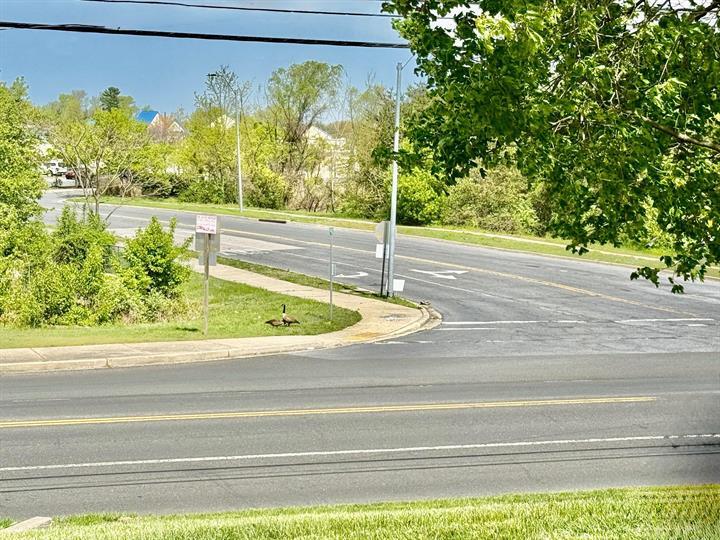 10825-10845 Lanham Severn Rd, Glenn Dale, MD à vendre - Photo de l’immeuble – Image 3 sur 4