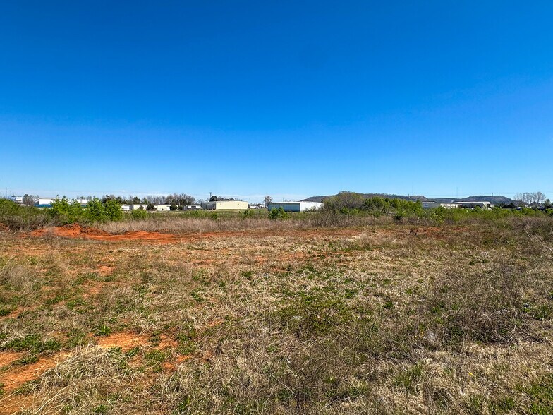 252 Nick Fitcheard Rd NW, Huntsville, AL à louer - Photo principale – Image 2 sur 7