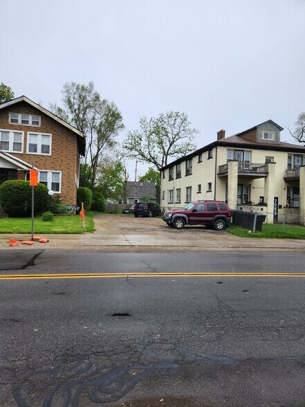 7051 Joy Rd, Detroit, MI à vendre - Photo de l’immeuble – Image 2 sur 4