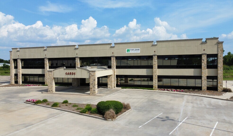 14531 FM 529, Houston, TX à louer - Photo de l’immeuble – Image 1 sur 4